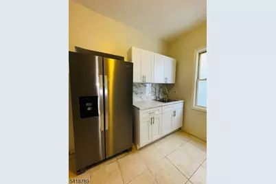 489 S 17th St #2, Newark, NJ 07103 - Photo 3