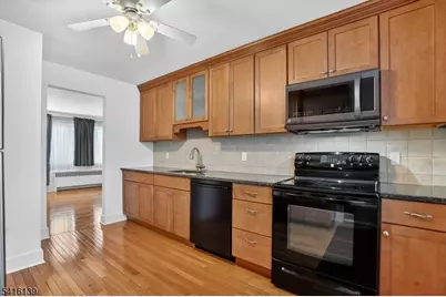 10A Troy Dr #10A, Springfield, NJ 07081 - Photo 7