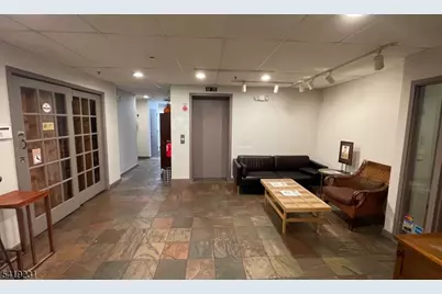 292 Bloomfield Ave, Montclair, NJ 07042 - Photo 3