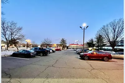 292 Bloomfield Ave, Montclair, NJ 07042 - Photo 15