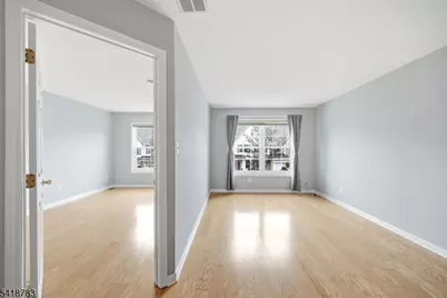 118 Cambridge Dr, Nutley, NJ 07110 - Photo 23