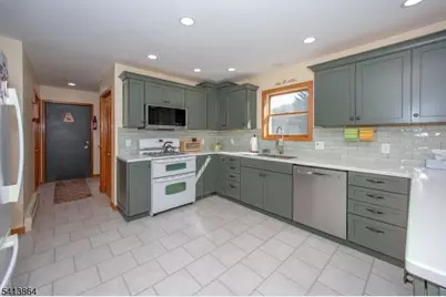 27 Old Middleville Rd, Fredon Township, NJ 07860 - Photo 9