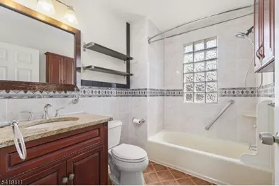 7 Rosedale Ave #2, Millburn, NJ 07041 - Photo 9