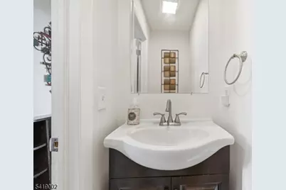 5 Chestnut Ave, Mount Arlington, NJ 07856 - Photo 15