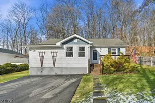 5 Chestnut Ave, Mount Arlington, NJ 07856 - Photo 1