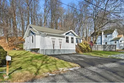 5 Chestnut Ave, Mount Arlington, NJ 07856 - Photo 3