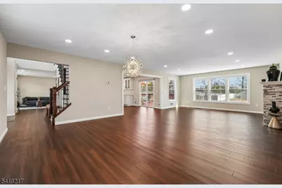 8 Wharton Ave, Bridgewater, NJ 08807 - Photo 11