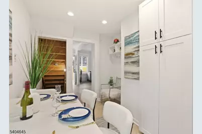 207 Brighton Ave, East Orange, NJ 07017 - Photo 9