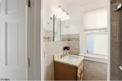 207 Brighton Ave, East Orange, NJ 07017 - Photo 19