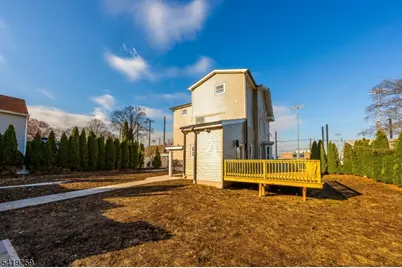 1044 Woodland Ave, Union Township, NJ 07083 - Photo 49