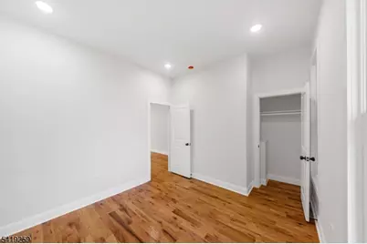 1044 Woodland Ave, Union Township, NJ 07083 - Photo 35