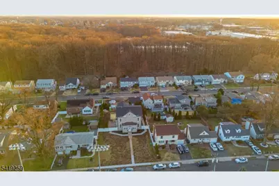 1044 Woodland Ave, Union Township, NJ 07083 - Photo 47