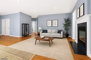 19 Witherspoon Way, Franklin Township, NJ 08873 - Photo 13