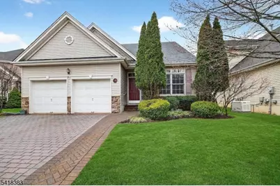 19 Witherspoon Way, Franklin Township, NJ 08873 - Photo 1