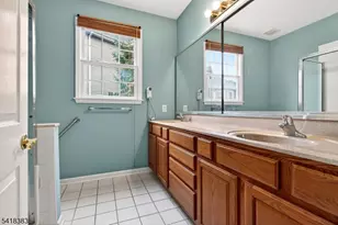 19 Witherspoon Way, Franklin Township, NJ 08873 - Photo 27