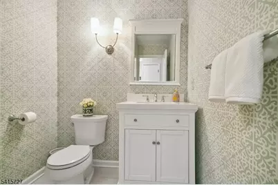 18F Manchester Ct #F, Chatham Township, NJ 07928 - Photo 7