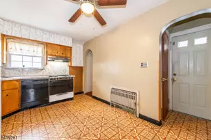 15 Passaic Ave, Woodland Park, NJ 07424 - Photo 13