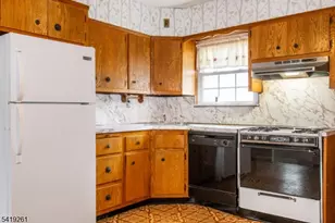 15 Passaic Ave, Woodland Park, NJ 07424 - Photo 11