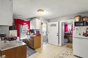 102 N 10th St, Paterson, NJ 07522 - Photo 17