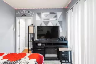 102 N 10th St, Paterson, NJ 07522 - Photo 9