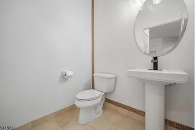 621 Binghampton Ln, Livingston, NJ 07039 - Photo 17