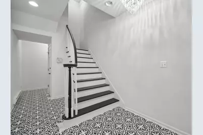 621 Binghampton Ln, Livingston, NJ 07039 - Photo 3