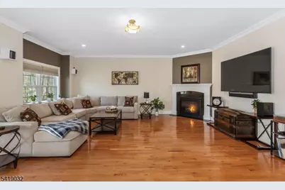 3 Brandon Ct, Butler, NJ 07405 - Photo 11