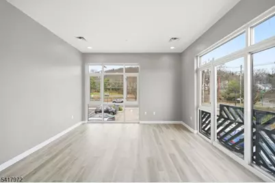 271 Millburn Ave #2D, Millburn, NJ 07041 - Photo 15