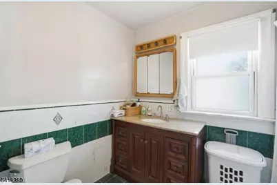 1229 Robert St, Hillside, NJ 07205 - Photo 15