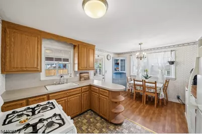 55 Sunnyside Rd, West Orange Township, NJ 07052 - Photo 7