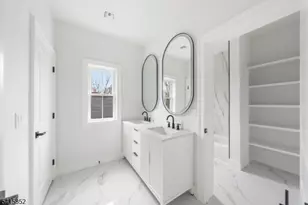 302 West Ln, Clark Township, NJ 07066 - Photo 19