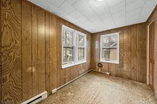 916 Gates St, Phillipsburg, NJ 08865 - Photo 9