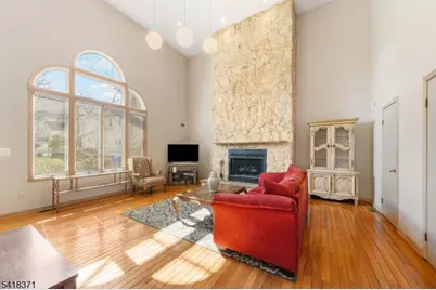 535 Yorktown Rd, Union Township, NJ 07083 - Photo 7