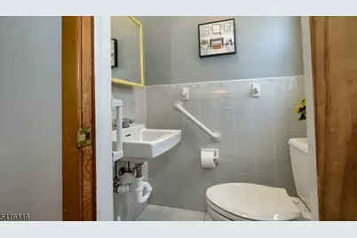 96 Lions Head Dr, Wayne, NJ 07470 - Photo 11