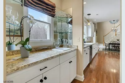 15 Spring Lake Dr, Chester, NJ 07931 - Photo 13