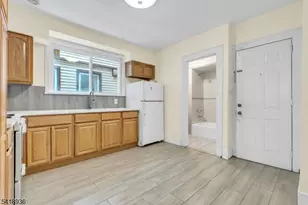 119 Clark Pl, Elizabeth, NJ 07206 - Photo 11