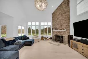 9 Wortman Wy, Chester, NJ 07930 - Photo 11