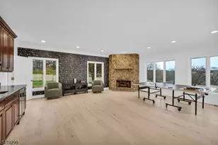 9 Wortman Wy, Chester, NJ 07930 - Photo 13