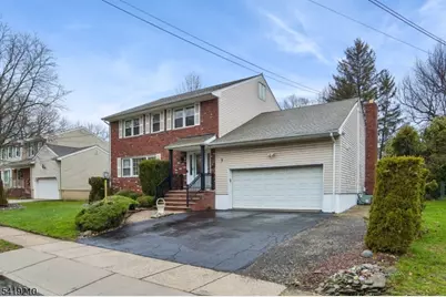 3 Carol Ct, Cranford Township, NJ 07016 - Photo 3