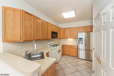 185 Crown Point Rd, Parsippany, NJ 07054 - Photo 5