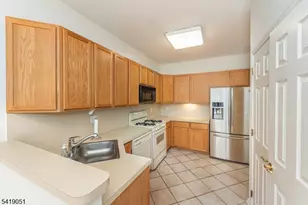 185 Crown Point Rd, Parsippany, NJ 07054 - Photo 5