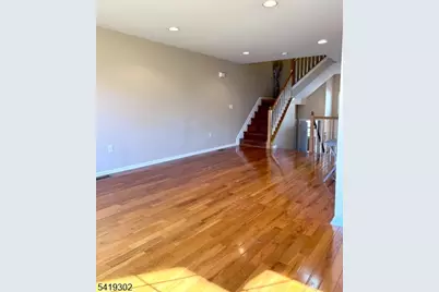 39 Rozalyn Ln, Old Bridge Township, NJ 08879 - Photo 3