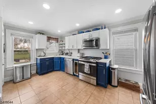 1270 Coolidge Ave, Union Township, NJ 07083 - Photo 9