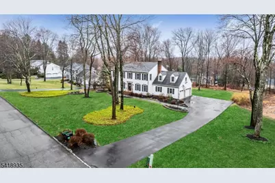 22 Kevin Dr, Mount Olive, NJ 07836 - Photo 5