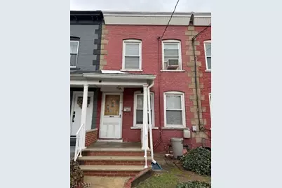 680 12Chestnut St, Kearny, NJ 07032 - Photo 1