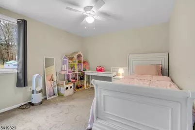 154 Watchung Dr, Hawthorne, NJ 07506 - Photo 19