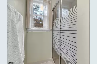 154 Watchung Dr, Hawthorne, NJ 07506 - Photo 23