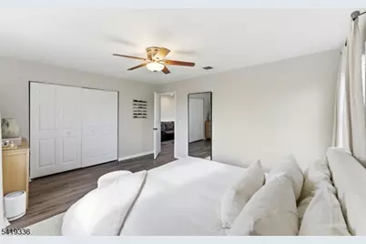 779 Riverside Ave, Lyndhurst Township, NJ 07071 - Photo 25