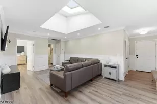 779 Riverside Ave, Lyndhurst Township, NJ 07071 - Photo 11