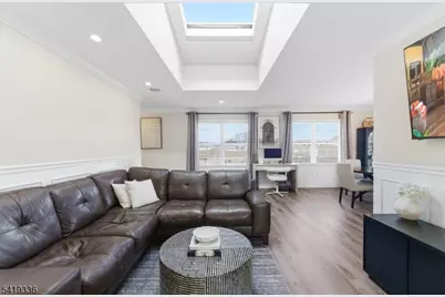 779 Riverside Ave, Lyndhurst Township, NJ 07071 - Photo 7